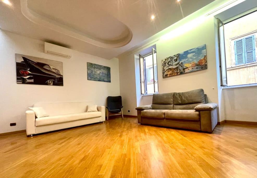 Colosseum Charming Stay Рим Екстер'єр фото